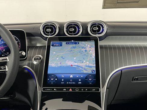 New 2026 Mercedes-Benz GLC 300 image 17