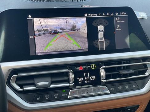 Used 2021 BMW 330i xDrive Sedan w/ Convenience Package image 19