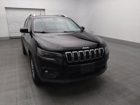 Used 2019 Jeep Cherokee Latitude Plus image 14