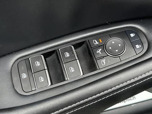 Certified 2026 INFINITI QX60 Luxe w/ Cargo Package image 9