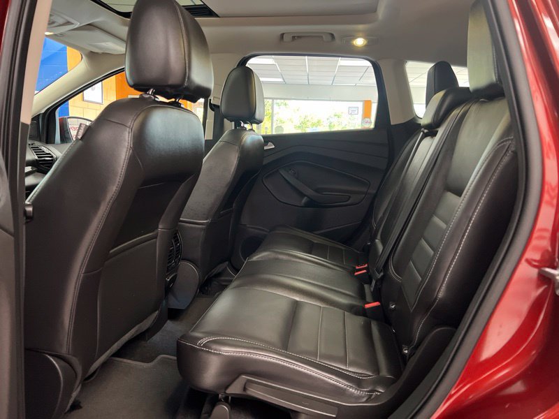 Used 2016 Ford Escape Titanium AWD/4WD image 16