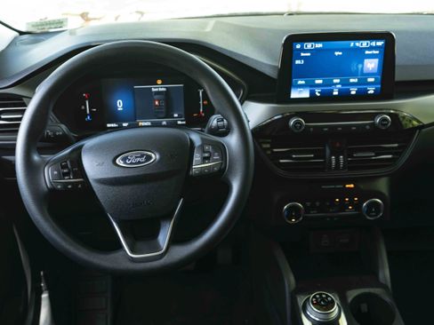Used 2025 Ford Escape Active FWD image 19
