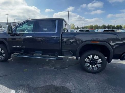 New 2025 GMC Sierra 2500 Denali image 7