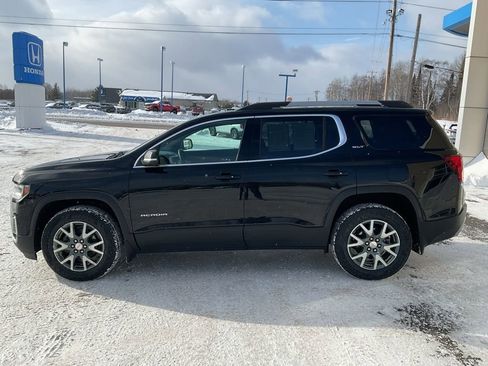 Used 2023 GMC Acadia SLT w/ Preferred Package AWD/4WD image 8