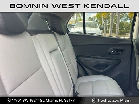 Used 2020 Chevrolet Trax Premier image 10