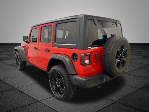 Used 2022 Jeep Wrangler Unlimited Sport AWD/4WD image 4