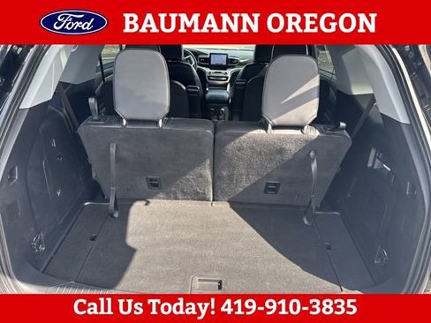 Used 2022 Ford Explorer XLT w/ Equipment Group 202A AWD/4WD image 5