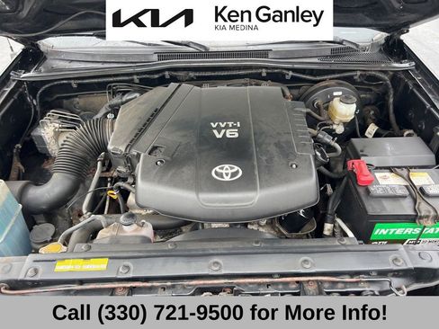 Used 2011 Toyota Tacoma PreRunner image 45