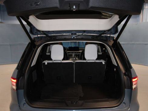 Used 2026 Lincoln Aviator AWD image 45
