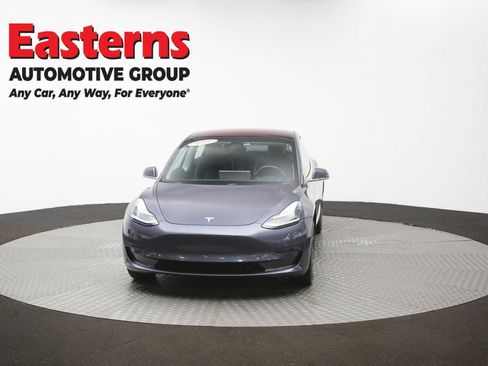 Used 2018 Tesla Model 3 Long Range RWD image 48