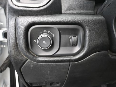 Used 2022 RAM 2500 Tradesman AWD/4WD image 31