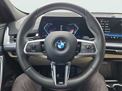 Used 2025 BMW X2 xDrive28i w/ Technology Package AWD/4WD image 18