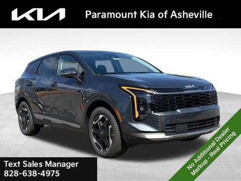 New 2026 Kia Sportage S image 1