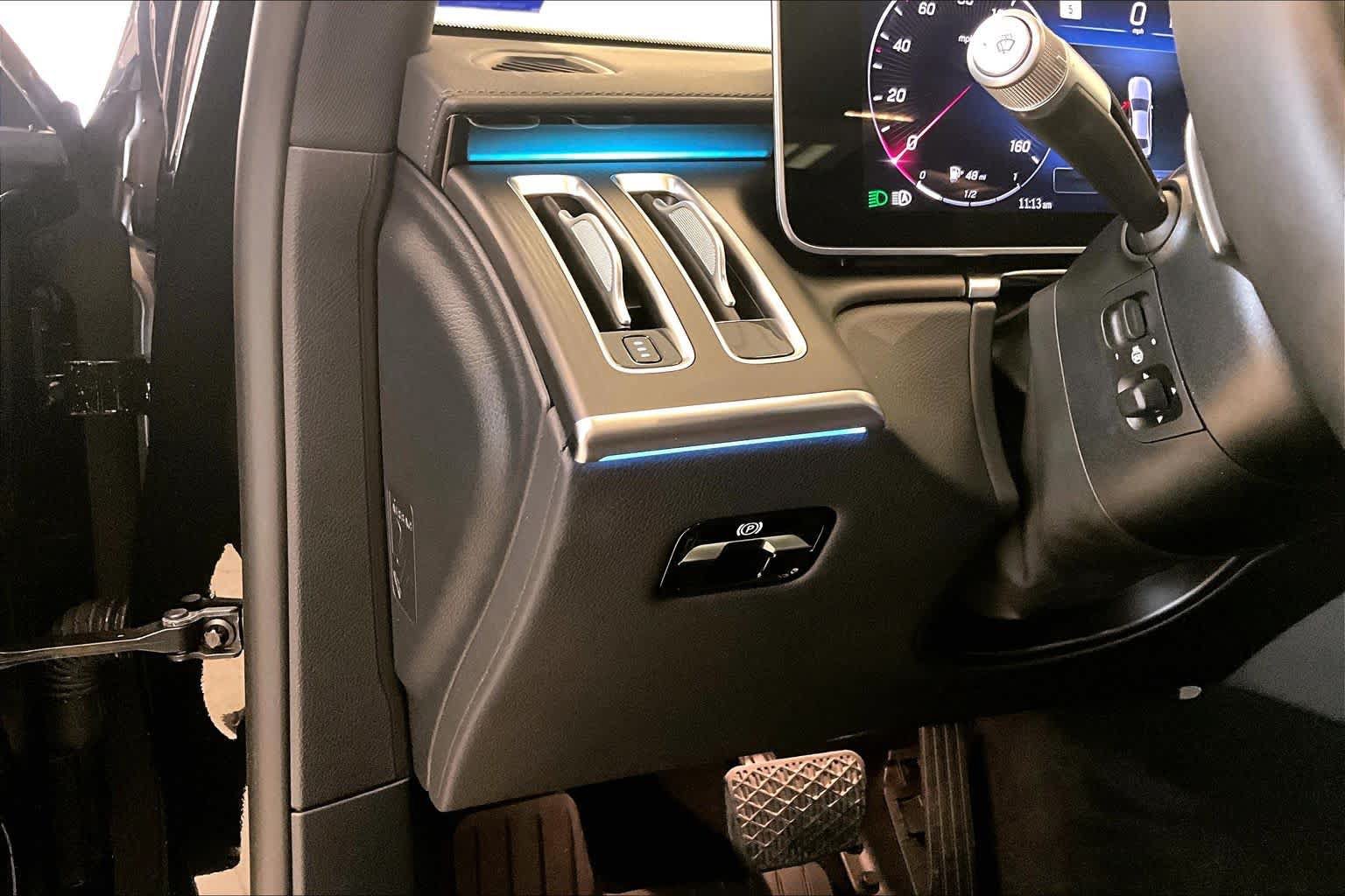 Used 2025 Mercedes-Benz S 580 4MATIC Sedan image 31