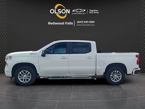 Used 2023 Chevrolet Silverado 1500 RST AWD/4WD image 2