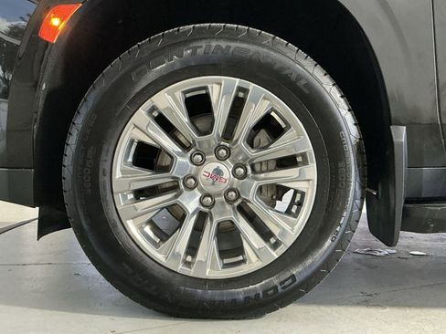 Used 2021 GMC Yukon Denali image 13