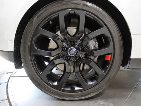Used 2020 Land Rover Range Rover HSE AWD/4WD image 27
