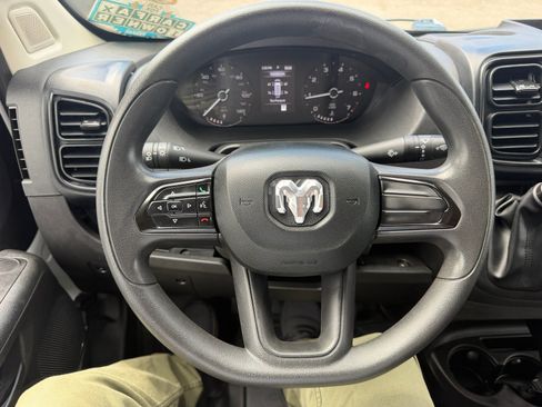 Used 2024 RAM ProMaster 2500 FWD image 24