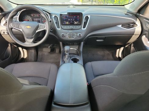 Used 2023 Chevrolet Malibu LT FWD image 14