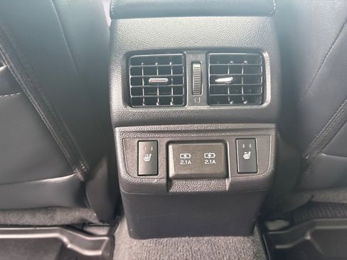 Used 2019 Subaru Outback 2.5i Limited image 12