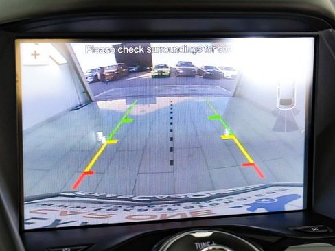 Used 2019 Ford Escape Titanium image 20