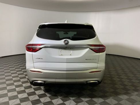Used 2018 Buick Enclave Essence FWD image 6