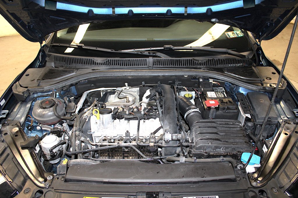 Used 2020 Volkswagen Jetta SE w/ SE Cold Weather Package FWD image 41