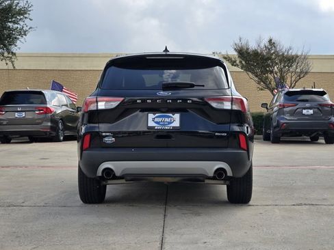 Used 2022 Ford Escape SEL w/ Technology Package image 7