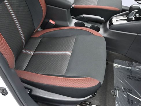 New 2025 Nissan Versa SR w/ Trunk Package image 30