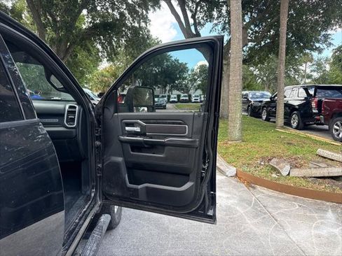 Used 2024 RAM 2500 Big Horn AWD/4WD image 19