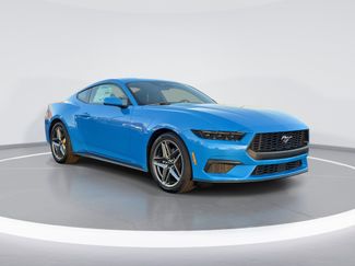 New 2026 Ford Mustang Coupe video 2