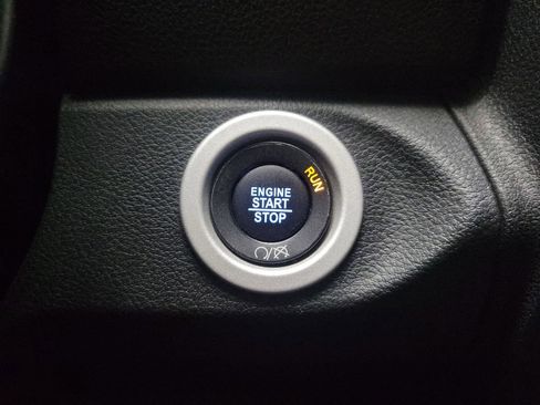 Used 2018 RAM 2500 Laramie w/ Sport Appearance Group image 25