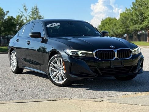 Used 2023 BMW 330i xDrive Sedan w/ Driving Assistance Package AWD/4WD image 2