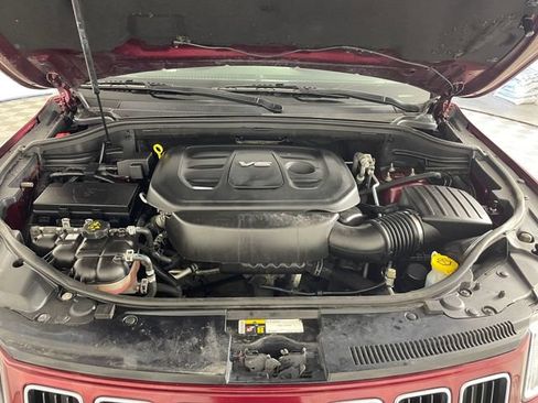 Used 2016 Jeep Grand Cherokee Limited AWD/4WD image 24