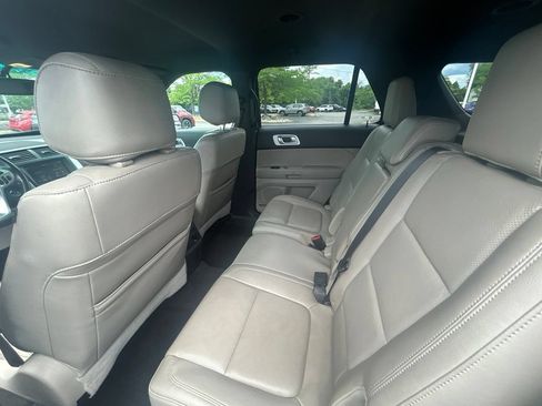 Used 2011 Ford Explorer Limited w/ 301A Rapid Spec Order Code AWD/4WD image 13