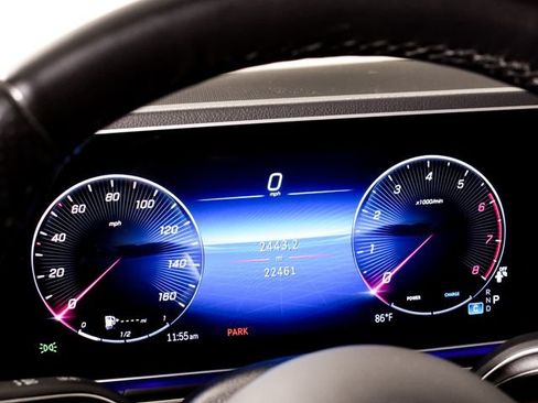 Used 2025 Mercedes-Benz GLS 450 4MATIC image 25