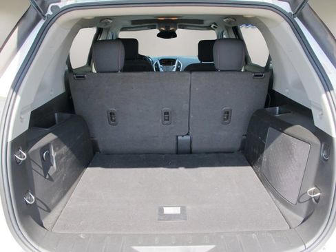 Used 2016 GMC Terrain SLE FWD image 18
