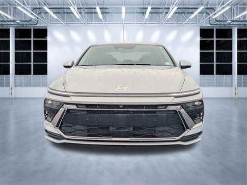 Certified 2025 Hyundai Sonata Limited image 8