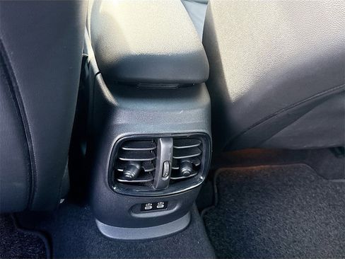 Used 2023 MINI Cooper Clubman John Cooper Works image 28