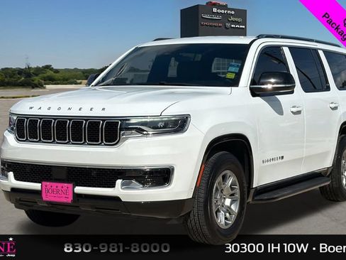 Used 2023 Jeep Wagoneer 4WD image 7