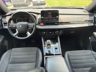 Used 2022 Mitsubishi Outlander SE FWD video 2