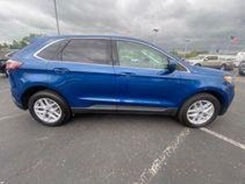 Certified 2023 Ford Edge SEL w/ Convenience Package AWD/4WD image 10