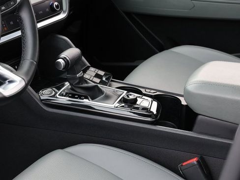 Used 2023 Kia Sportage X-Line w/ X-Line Premium Package image 16