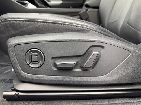 Used 2021 Audi Q3 2.0T Premium w/ Convenience Package image 31