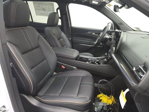 New 2026 Chevrolet Traverse High Country image 29