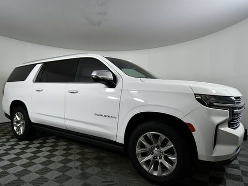 Used 2021 Chevrolet Suburban Premier image 9