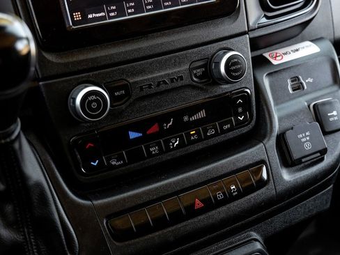 Used 2023 RAM ProMaster 2500 image 20