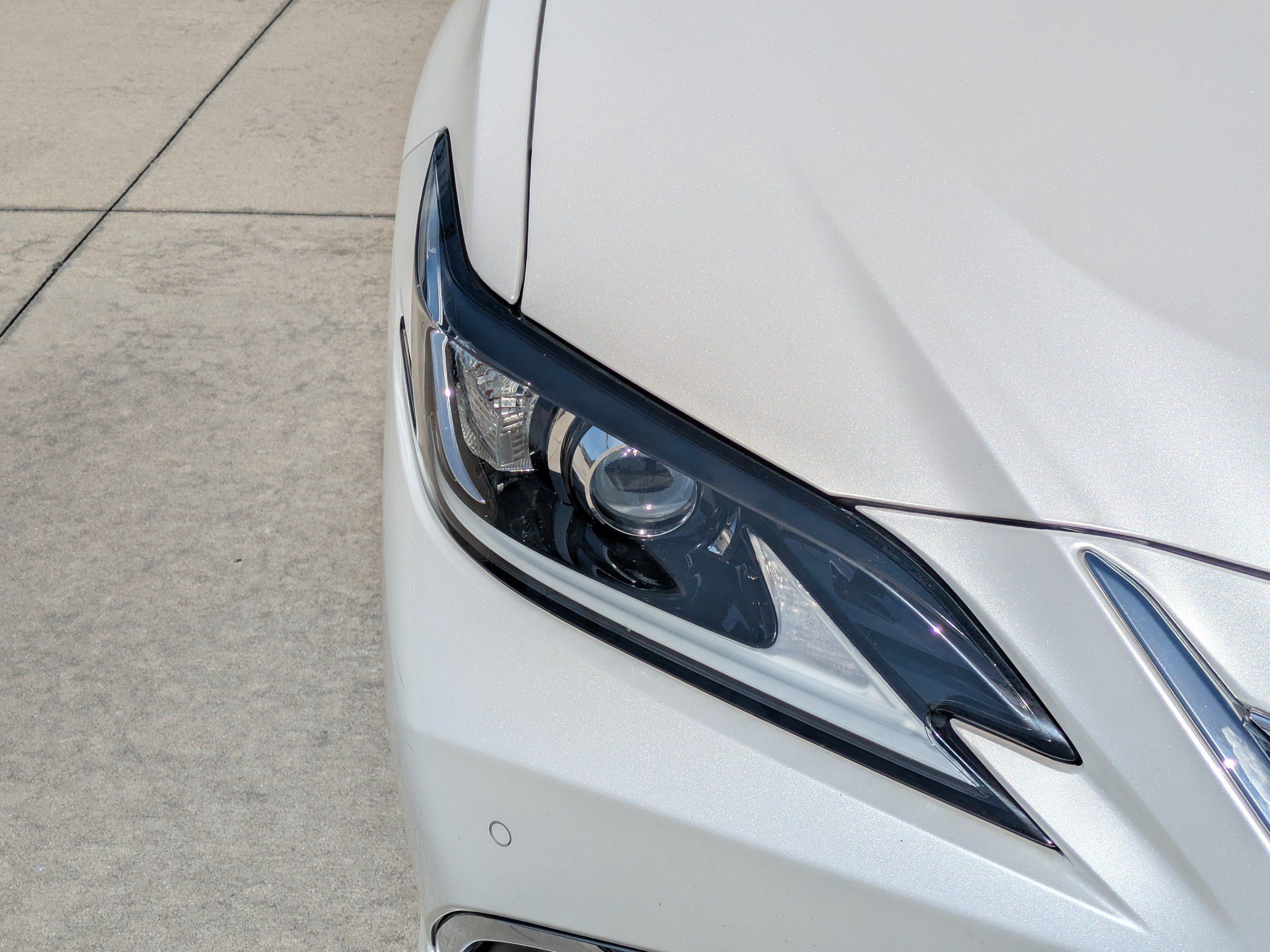 Used 2019 Lexus ES 350 w/ Premium Package FWD image 7