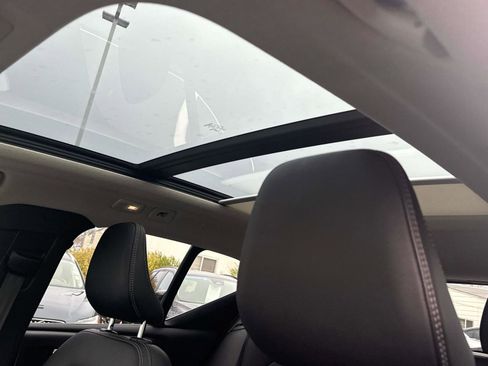 Certified 2024 Volvo XC40 B5 Plus w/ Protection Package Premier image 22