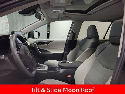 Used 2023 Toyota RAV4 XLE Premium AWD/4WD image 12